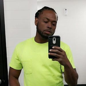 Meet your Posher, Larry